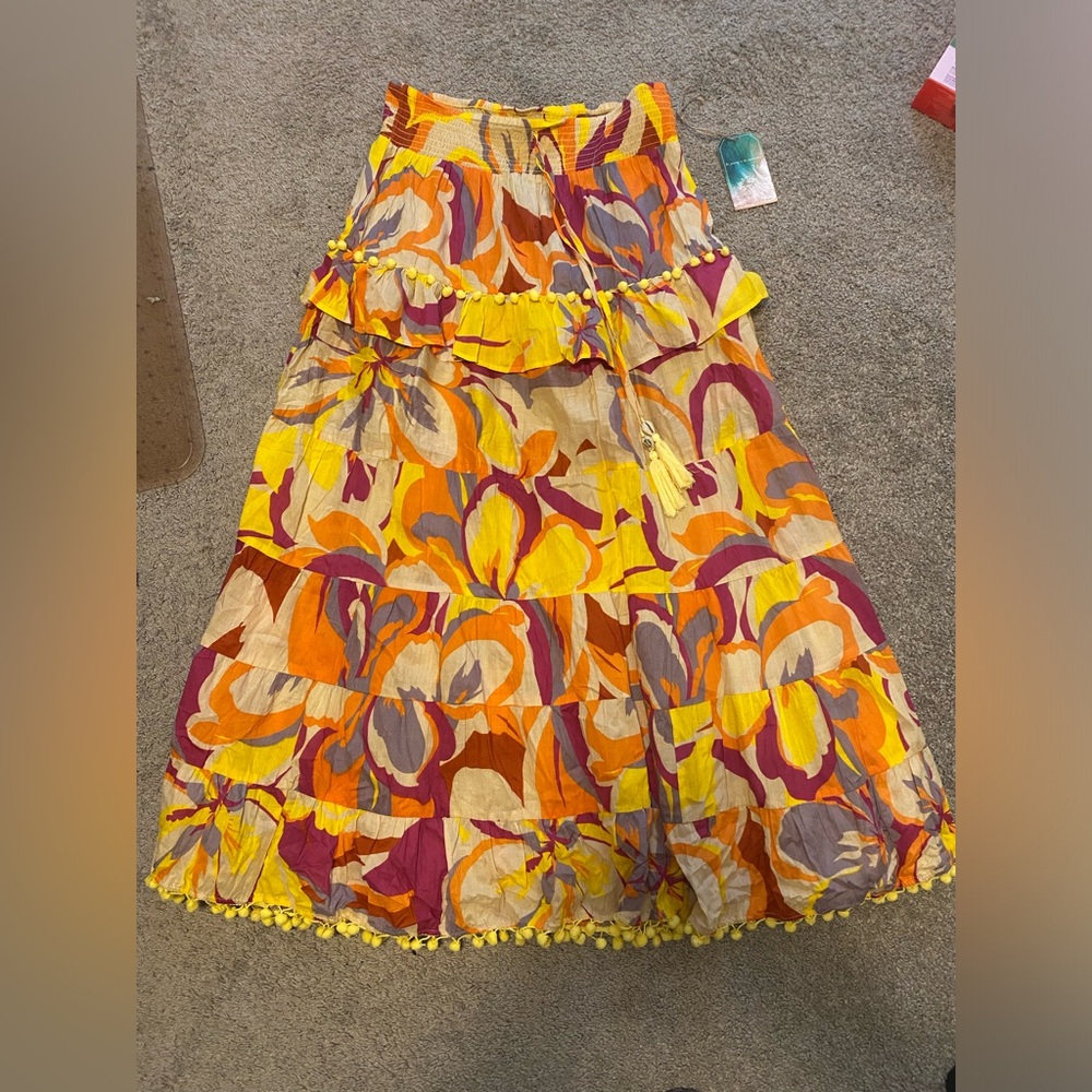 True Destination/resort wear/maxi skirt/pompous.Size L/brand new ⭐️ Hist Pick